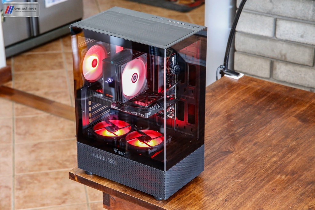 Tour pano Itek i5 14400F et RTX 5060 8Go