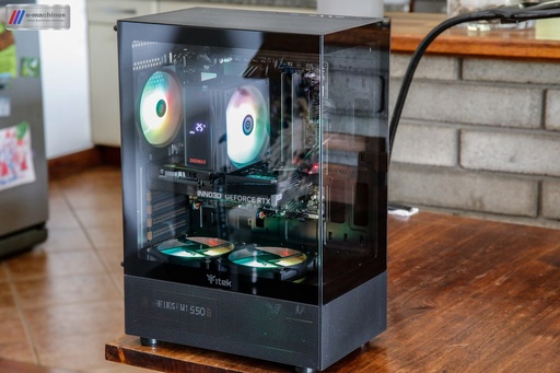 Tour pano Itek i5 14400F et RTX 5060 8Go