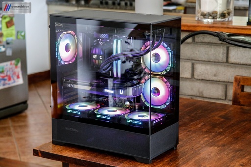 Tour Gamemax Vista AB Ryzen 5 9600x RTX 5070 Zotac
